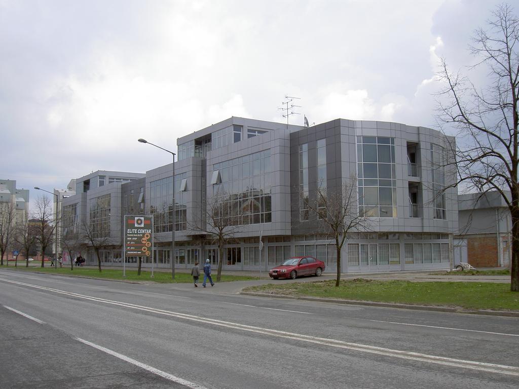 Hotel Elit Νόβι Σαντ Εξωτερικό φωτογραφία